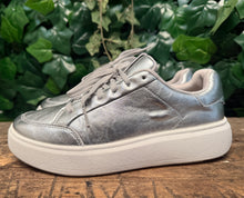 Afbeelding in Gallery-weergave laden, bijna Nieuwe sneakers van Fitflop maat 39