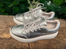Afbeelding in Gallery-weergave laden, bijna Nieuwe sneakers van Fitflop maat 39