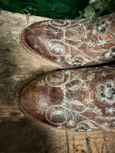 Afbeelding in Gallery-weergave laden, prachtige aparte volledig leren laarzen van Sendra maat 41