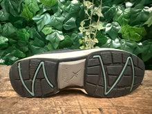 Afbeelding in Gallery-weergave laden, bijna Nieuwe sneakers van Xsensible maat 41 (wijdte HX)