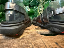 Afbeelding in Gallery-weergave laden, bijna Nieuwe sandalen van xsensible maat 39
