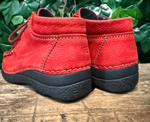 Afbeelding in Gallery-weergave laden, bijna Nieuwe veterschoenen van wolky maat 38