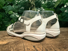 Afbeelding in Gallery-weergave laden, zo goed als nieuw sandalen van Xsensible maat 37 (wijdte H)