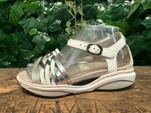 Afbeelding in Gallery-weergave laden, zo goed als nieuw sandalen van Xsensible maat 37 (wijdte H)