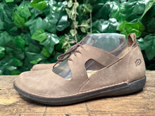 Afbeelding in Gallery-weergave laden, bijna Nieuwe schoenen van Loints of Holland maat 38