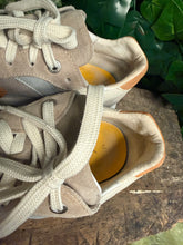 Afbeelding in Gallery-weergave laden, zo goed als Nieuw sneakers van Xsensible maat 42 (wijdte GX)