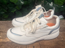 Afbeelding in Gallery-weergave laden, bijna Nieuwe sneakers van Xsensible maat 39 (wijdte HX)