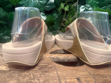 Afbeelding in Gallery-weergave laden, bijna Nieuwe slippers van Fitflop maat 39