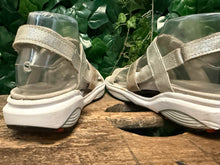 Afbeelding in Gallery-weergave laden, bijna Nieuwe sandalen van xsensible maat 37