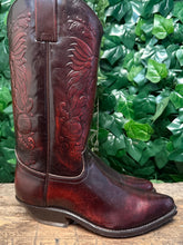 Afbeelding in Gallery-weergave laden, geweldig mooie vintage retro laarzen van Sendra maat 41