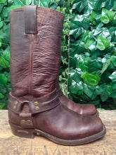 Afbeelding in Gallery-weergave laden, bijna Nieuwe stoere laarzen van sendra maat 42