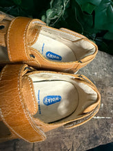 Afbeelding in Gallery-weergave laden, Nieuwe schoenen van Wolky maat 38