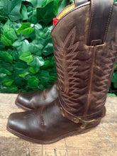 Afbeelding in Gallery-weergave laden, zo goed als nieuw stoere laarzen van sendra maat 40