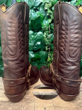 Afbeelding in Gallery-weergave laden, zo goed als nieuw stoere laarzen van sendra maat 40