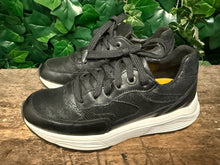 Afbeelding in Gallery-weergave laden, bijna Nieuwe sneakers van Xsensible maat 37 (wijdte G)