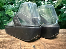 Afbeelding in Gallery-weergave laden, zo goed als nieuw slippers van Fitflop maat 36