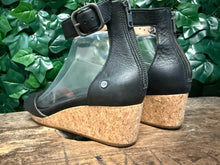 Afbeelding in Gallery-weergave laden, Bijna Nieuwe sandalen van Ugg maat 40