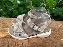 Afbeelding in Gallery-weergave laden, Nieuwe sandalen van xsensible maat 37
