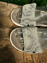 Afbeelding in Gallery-weergave laden, Nieuwe sandalen van xsensible maat 37