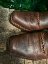 Afbeelding in Gallery-weergave laden, bijna Nieuwe stoere laarzen van sendra maat 40
