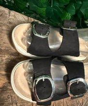 Afbeelding in Gallery-weergave laden, Nieuwe slippers van xsensible maat 38 (wijdte H)