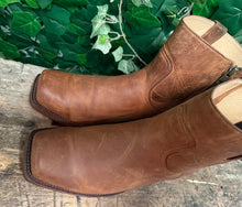 Afbeelding in Gallery-weergave laden, gewoon Nieuwe stoere laarzen van sendra maat 44