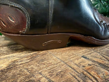 Afbeelding in Gallery-weergave laden, prachtige vintage laarzen van Sendra maat 42 (maat 8,5)