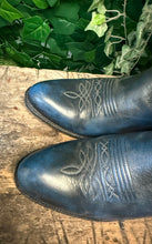 Afbeelding in Gallery-weergave laden, gewoon Nieuwe prachtige laarzen van sendra maat 41