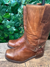 Afbeelding in Gallery-weergave laden, geweldig mooie met transulate  biker boots van Sendra maat 40