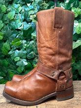 Afbeelding in Gallery-weergave laden, geweldig mooie met transulate  biker boots van Sendra maat 40