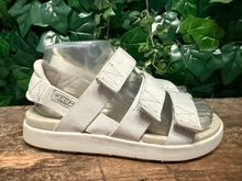 Afbeelding in Gallery-weergave laden, Bijna Nieuwe sandalen van Keen maat 36