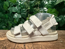 Afbeelding in Gallery-weergave laden, Bijna Nieuwe sandalen van Keen maat 36