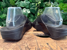 Afbeelding in Gallery-weergave laden, bijna Nieuwe slippers van Fitflop maat 40