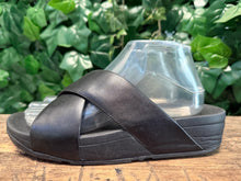 Afbeelding in Gallery-weergave laden, bijna Nieuwe slippers van Fitflop maat 40