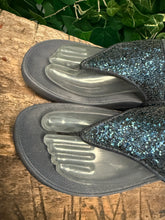 Afbeelding in Gallery-weergave laden, bijna Nieuwe slippers van Fitflop maat 39