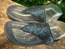 Afbeelding in Gallery-weergave laden, bijna Nieuwe slippers van Fitflop maat 39