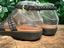 Afbeelding in Gallery-weergave laden, zo goed als nieuw prachtige sandalen van Fitflop maat 37