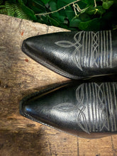 Afbeelding in Gallery-weergave laden, geweldig mooie laarzen van Sendra maat 40