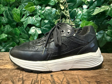Afbeelding in Gallery-weergave laden, bijna Nieuwe sneakers van Xsensible maat 40 (wijdte G)