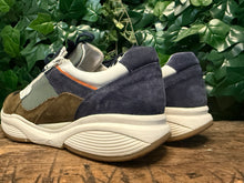 Afbeelding in Gallery-weergave laden, bijna Nieuwe sneakers van Xsensible maat 45 (wijdte H)