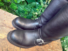 Afbeelding in Gallery-weergave laden, Bijna Nieuwe biker boots van Sendra maat 42