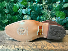 Afbeelding in Gallery-weergave laden, Nieuwe prachtige vintage laarzen van Sendra maat 38