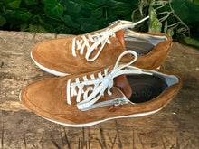 Afbeelding in Gallery-weergave laden, Nieuwe sneakers van Durea maat 39 (wijdte H)