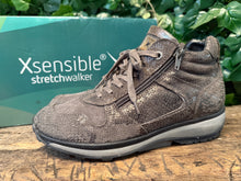 Afbeelding in Gallery-weergave laden, bijna Nieuwe hoge sneakers van Xsensible maat 40 (wijdte GX)