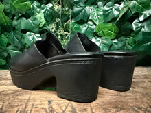 Afbeelding in Gallery-weergave laden, zo goed als nieuw muilen van Fitflop maat 36