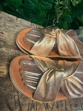 Afbeelding in Gallery-weergave laden, Nieuwe mooie leren slippers van Fitflop maat 38