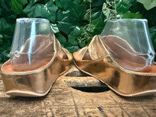 Afbeelding in Gallery-weergave laden, Nieuwe mooie leren slippers van Fitflop maat 38