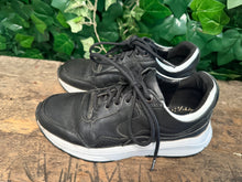 Afbeelding in Gallery-weergave laden, zo goed als nieuw sneakers van Xsensible maat 36 (wijdte GX)