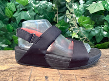 Afbeelding in Gallery-weergave laden, Nieuwe sandalen van Fitflop maat 39