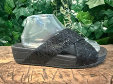 Afbeelding in Gallery-weergave laden, gewoon Nieuwe slippers van Fitflop maat 39